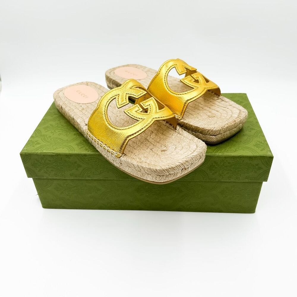 Gucci InterlockingGG Gold Leather Espadrille Sandals Slides Cutout Size 40, US 1